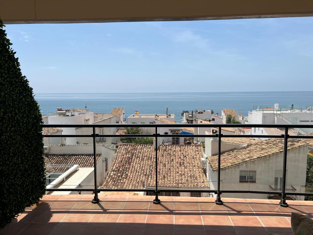 Breathtaking Sea View Apartment Естепона Екстериор снимка